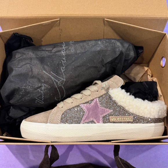 Vintage Havana Hearty Sneakers - Picture 6 of 7